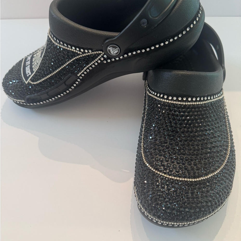 Faith-Inspired Blinged Crocs - Picture 4 of 6